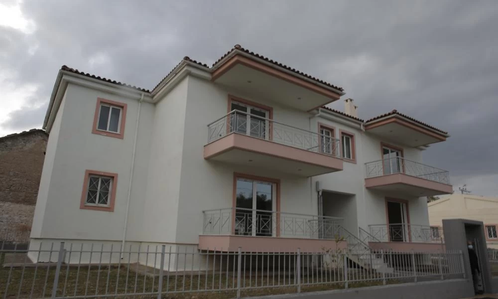 ΟΑΕΔ: Παραδίδονται την Δευτέρα άλλες 18 εργατικές κατοικίες